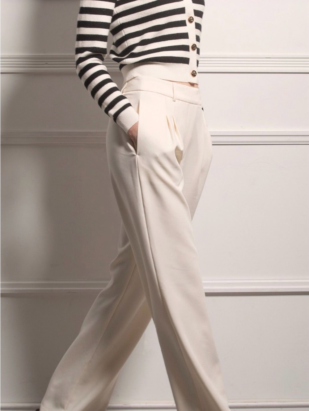 NWT Alexia Admor Ellie Pants (MSRP $179)